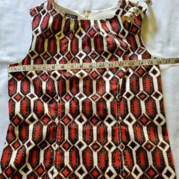 Red, Cream, Brown, Black, design Talbots dress Size 2P - Picture 6 of 9